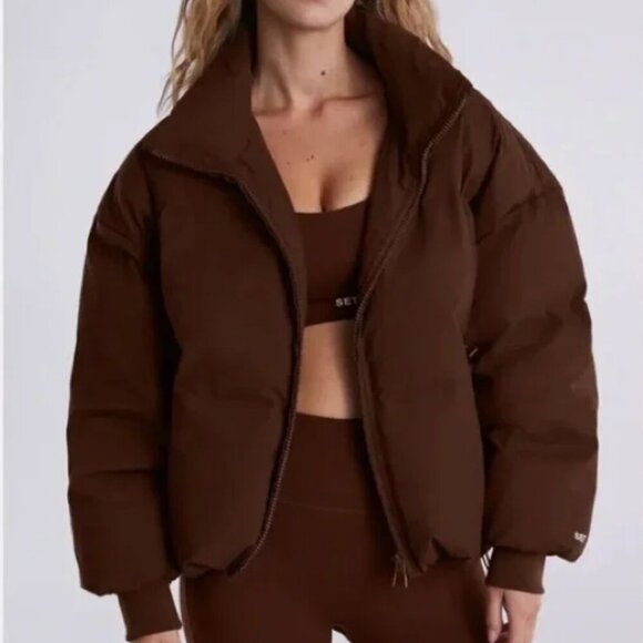 SET ACTIVE Oversized Puffer Jacket in Coco Brown - XS - Picture 1 of 9